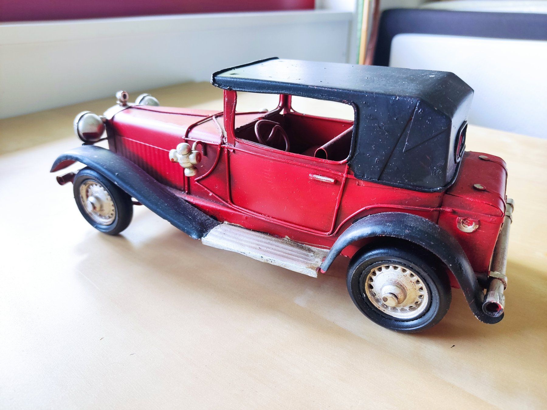 Modellini d'auto: Vintage Blechauto/ Oldtimer in rot-schwarz – Usato da Buchs AG venduto da patiburgener 3