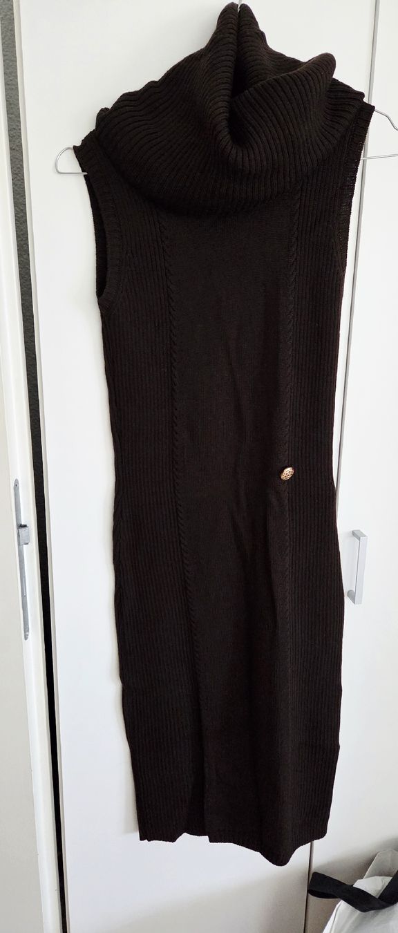 Chanel Vestiti: Chanel Strickkleid 34 – Usato da Hellbühl venduto da Oki_doki