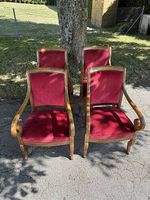 Série de 4 fauteuils Louis-Philippe en noyer