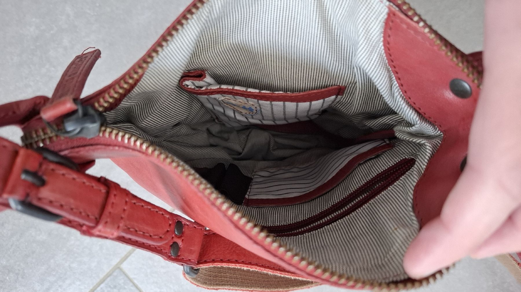 Aunts & Uncles Borse da donna: Sac Aunts&Uncles – Nuovo (secondo la descrizione) da Orbe venduto da roxanny2021 1