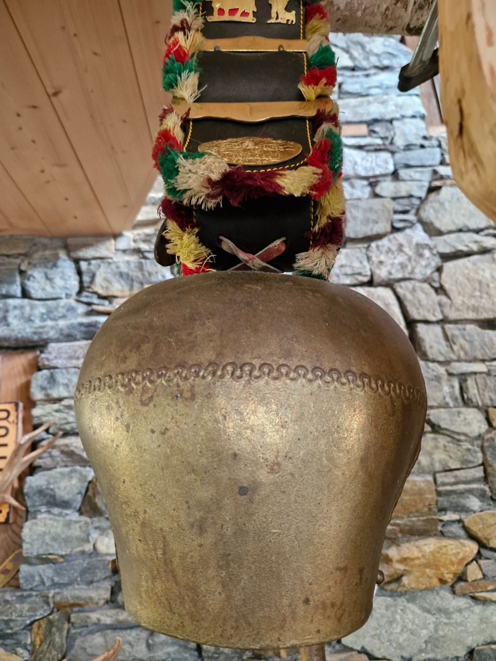 Cloches & sonnailles: Glocke Treichel – D'occasion à Guarda par rue_bpd7 1