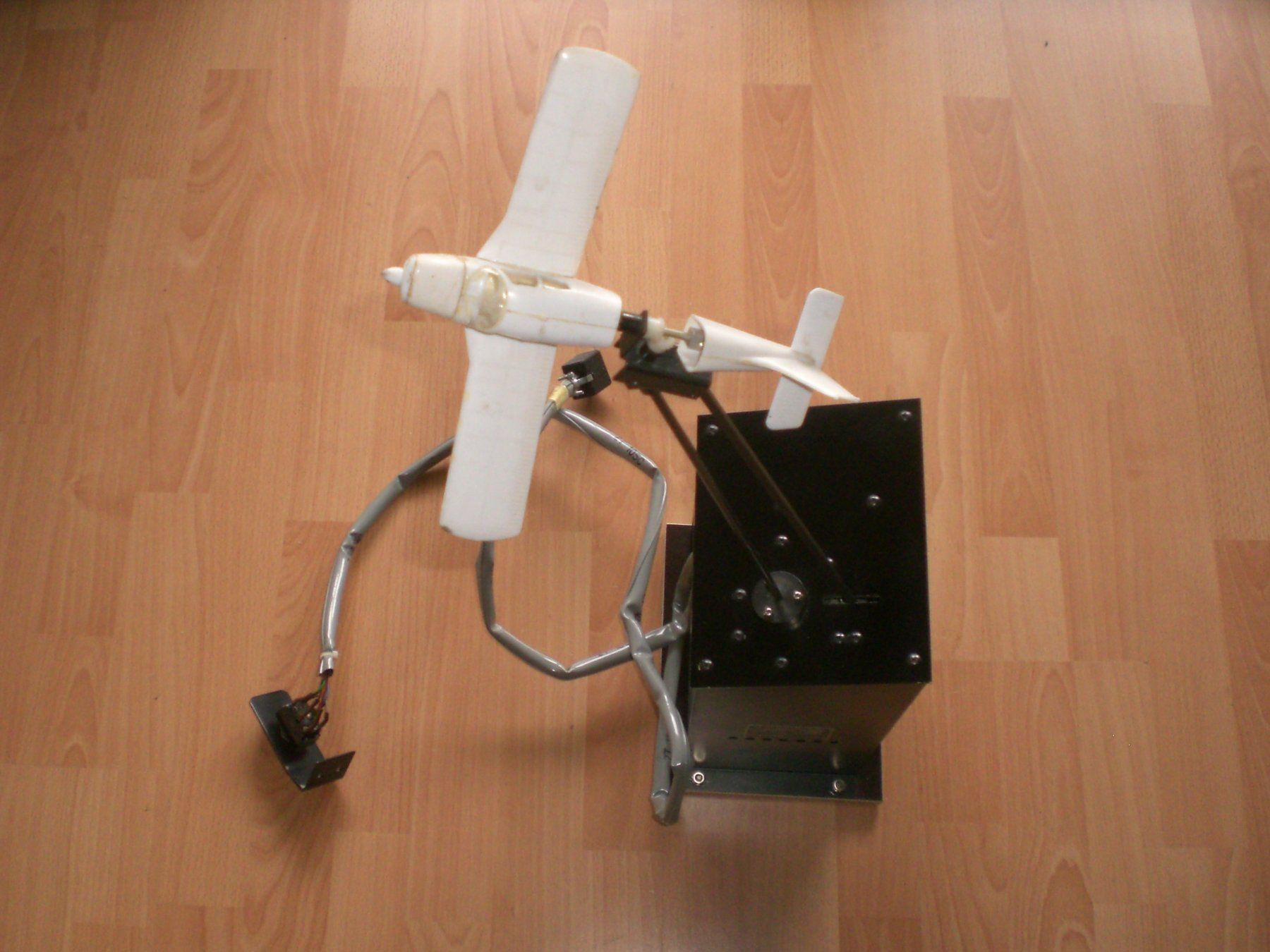 Misurare: Fluglageanzeige zu Flugsimulator ATC 610 – Usato da Grellingen venduto da Neuron67 1