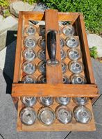Antikes Tintenfass-Gestell – Schweizer-Schul-Geschichte