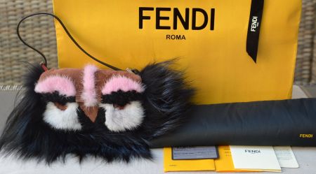 Tasche FENDI Monster Baguette Shearling  sac