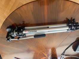 Manfrotto 190 Video Stativ mit 128 Fluid Kopf
