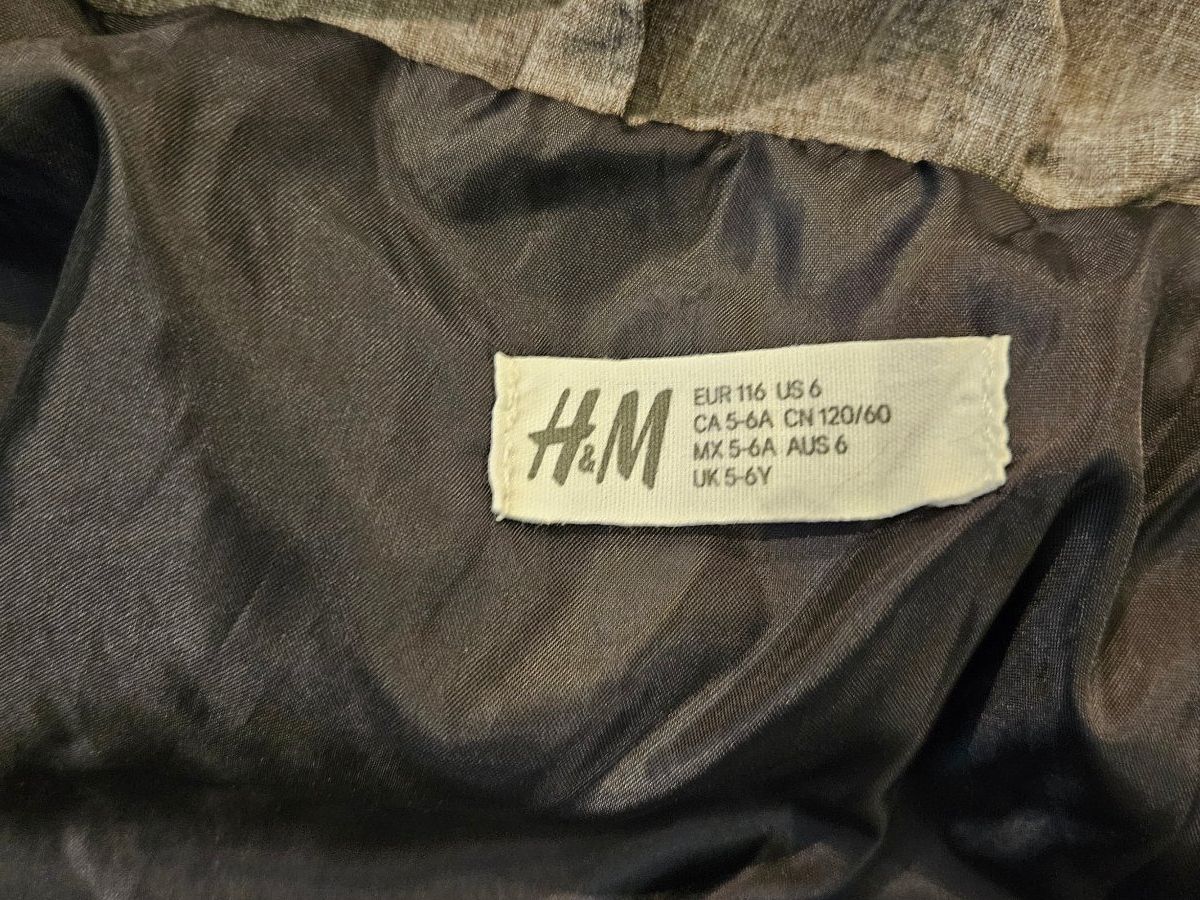 H&M Giacche & Cappotti: Winterjacke H&M, Gr. 116 – Usato da Ehrendingen venduto da mythical 1