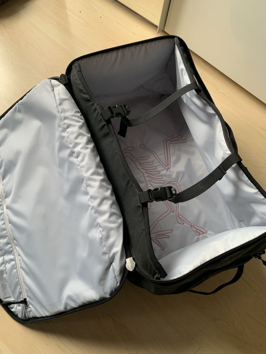 Taschen: Arcteryx Reisetasche Rücksack – Gebraucht aus Niederwangen BE von  5