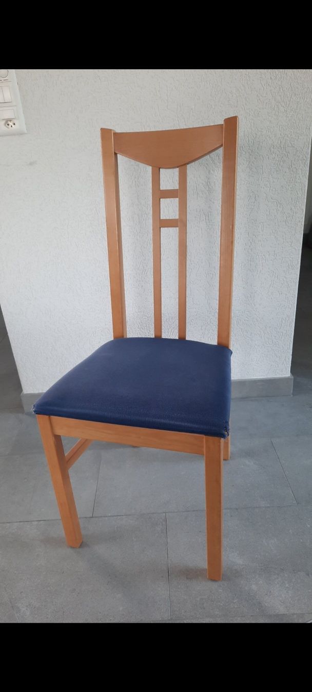 Micasa Set di tavolo e panche: Table en bois et 6 chaises – Usato da Cernier venduto da Malla16 1