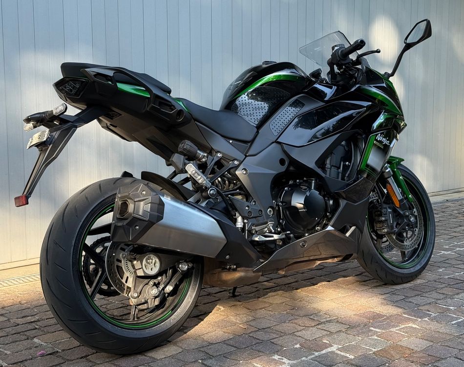 Kawasaki Ninja 1000SX mit Koffer (Usato) a Zürich per CHF