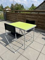 Table et chaises de camping 