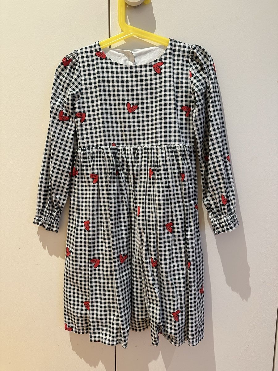 Vestiti & Gonne: Kleid für Mädchen, Gr. 116 – Usato da Zürich venduto da nad_z95g