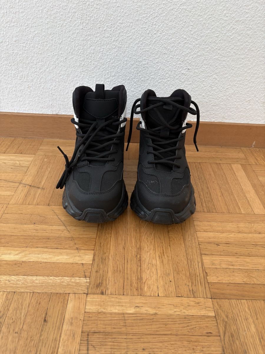 Scarpe da donna: Umbrella chunky sneaker boot - size 37 – Usato da Genève venduto da ton_h779
