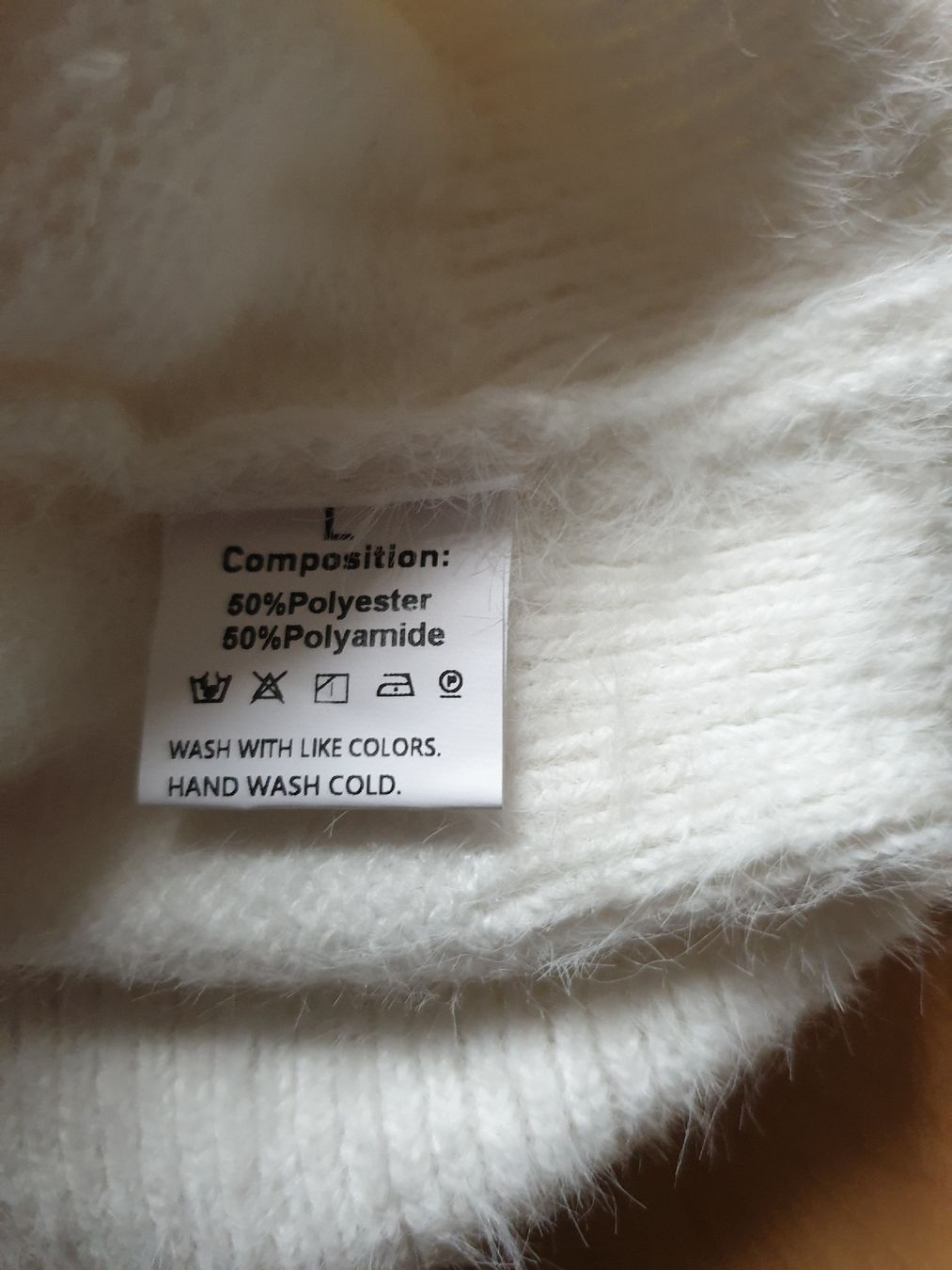 Pullover & Sweatshirts: Weicher Winter Pullover, neuwertig, Grösse L, warm! – Neu (gemäss Beschreibung) aus Reinach BL von Silvester1900 2