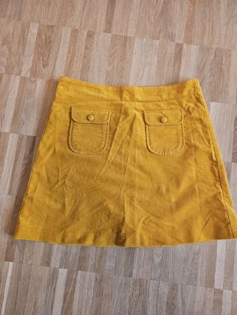 kurzer gelber Benetton Rock