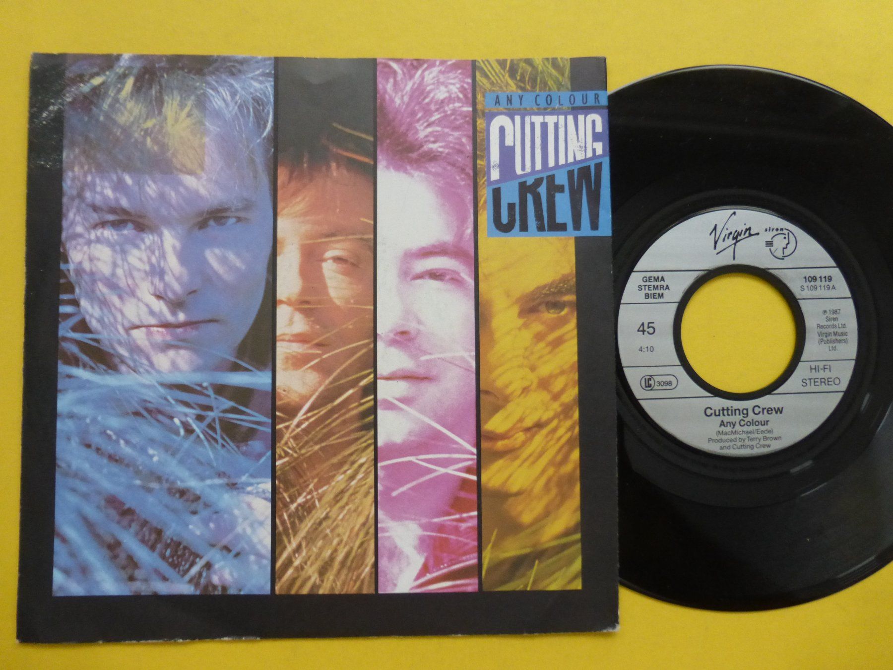 Dischi in vinile: Cutting Crew – Any Colour – Usato da Zürich venduto da Swiss57