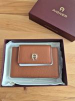Delia Kartenetui von Aigner, Frabe Cognac