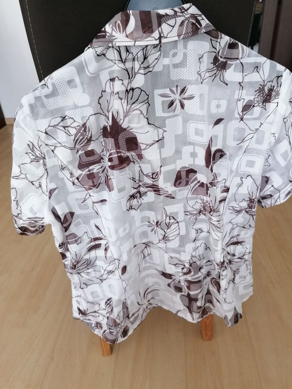 Camicette: Bluse im Ausbrenner Look, Grösse 40 – Usato da Fehraltorf venduto da Fernweh01 1
