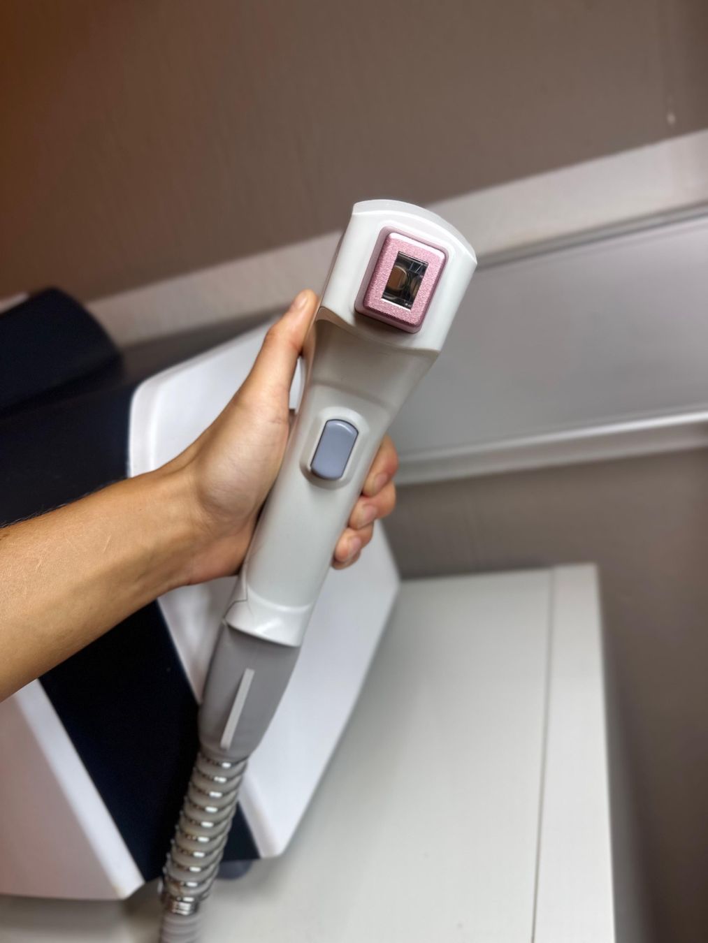 Epilatori: EVO COOLITE DIODENLASER HAARENTFERNUNG – Usato da Hausen AG venduto da NJ2019 2