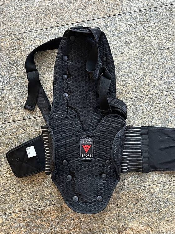 Safe Max Umschnall-Rückenprotektor 3.0 - Leichter Wirbelsäulenschutz