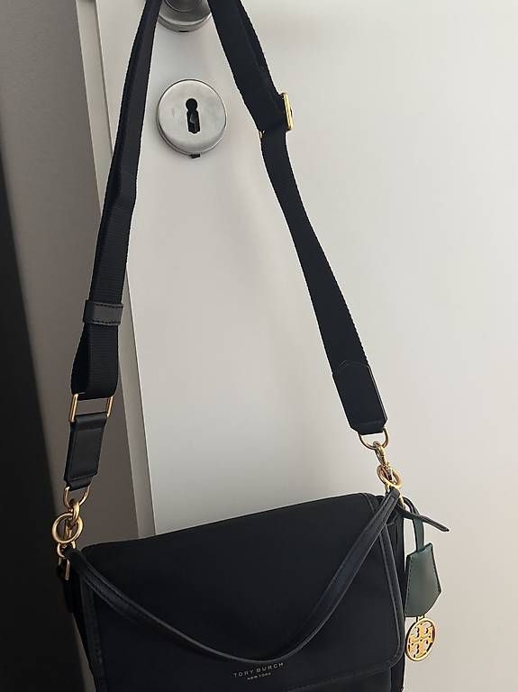 Borse da donna: Tory Burch black shoulder bag – Usato da Rümlang venduto da LK_E