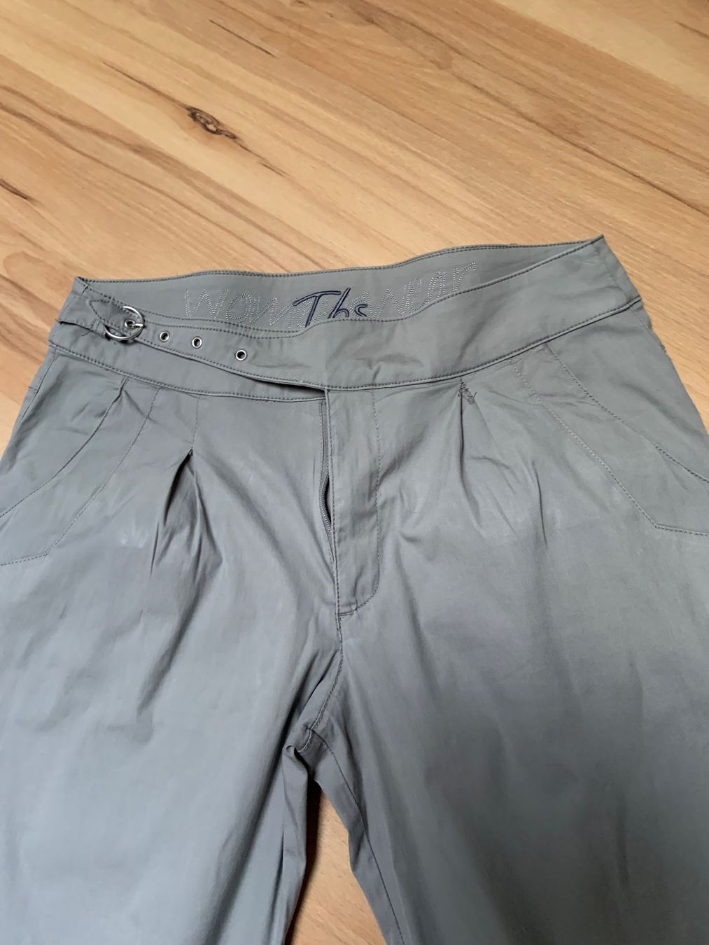 TBS Pantalons: Pantacourt – D'occasion à Ecublens VD par timily 1