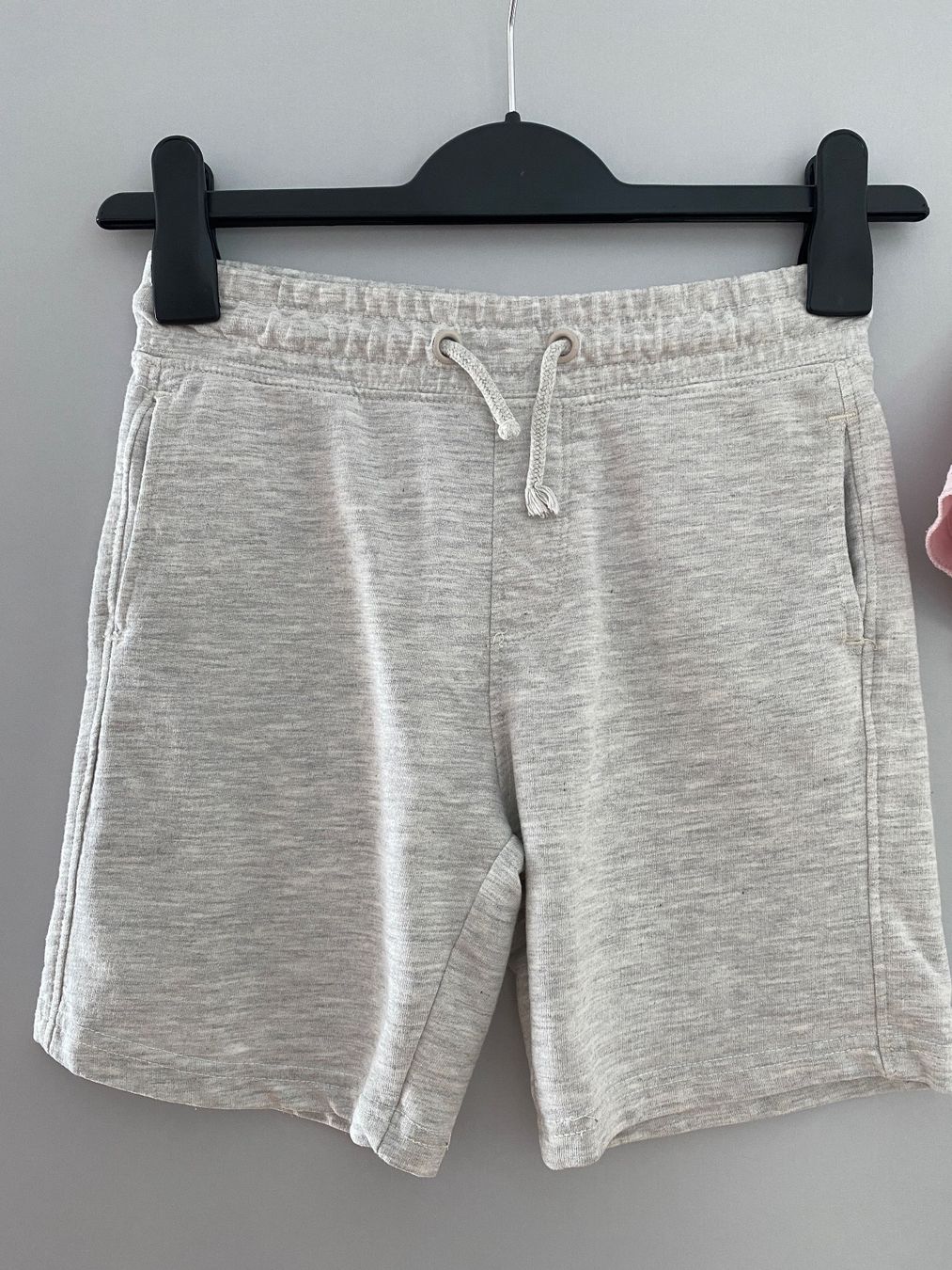 Lotti & Set di vestiti: Knabenset 3 Teile Grösse 110/118 – Usato da Glattbrugg venduto da riseca 3