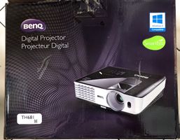 BenQ TH681 Full HD 1080p Beamer / Projektor – OVP