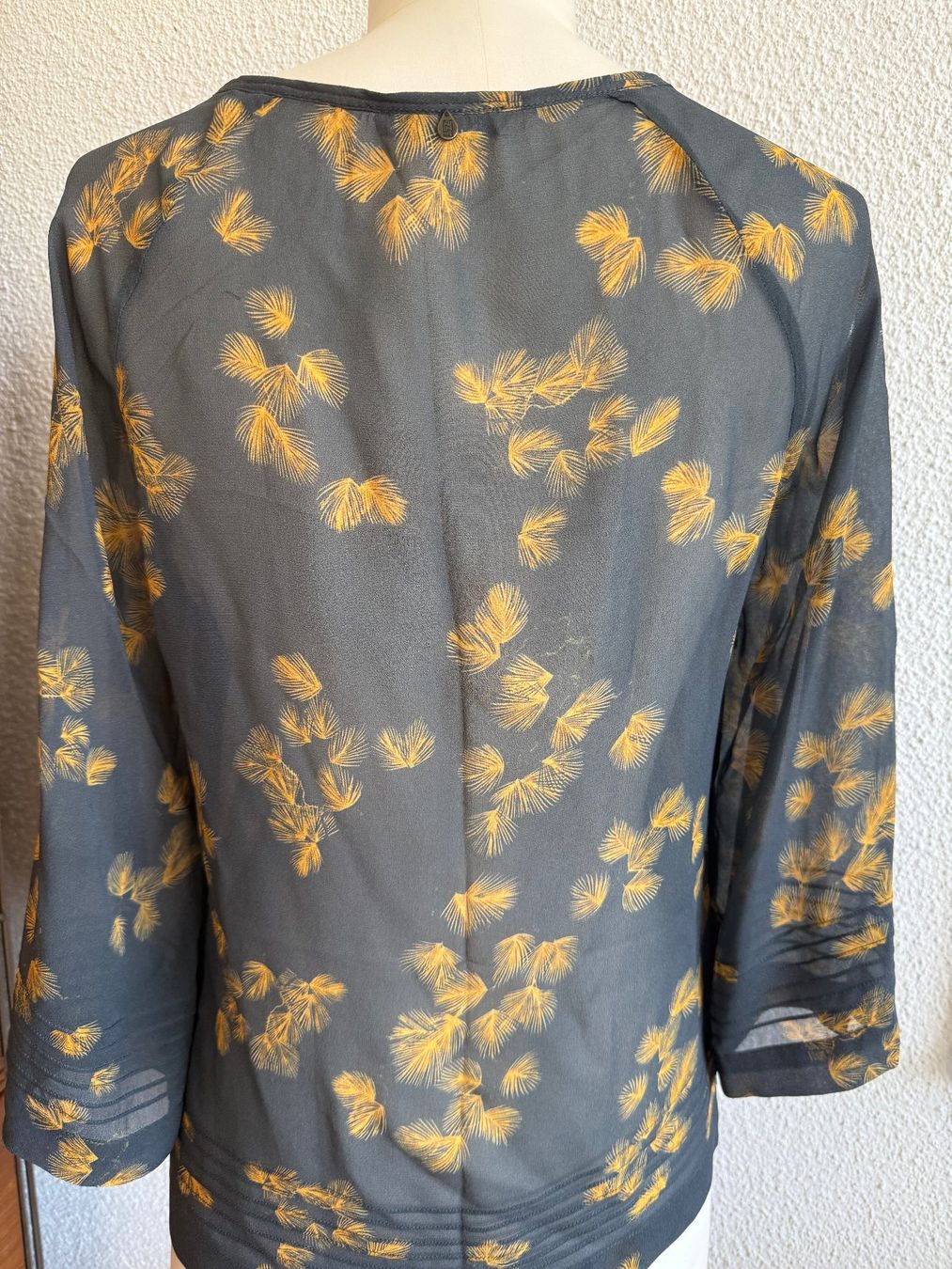 Nile Blusen: Nile Bluse Gr. XS Viskose – Neu (gemäss Beschreibung) aus Kirchdorf AG von coco123 4