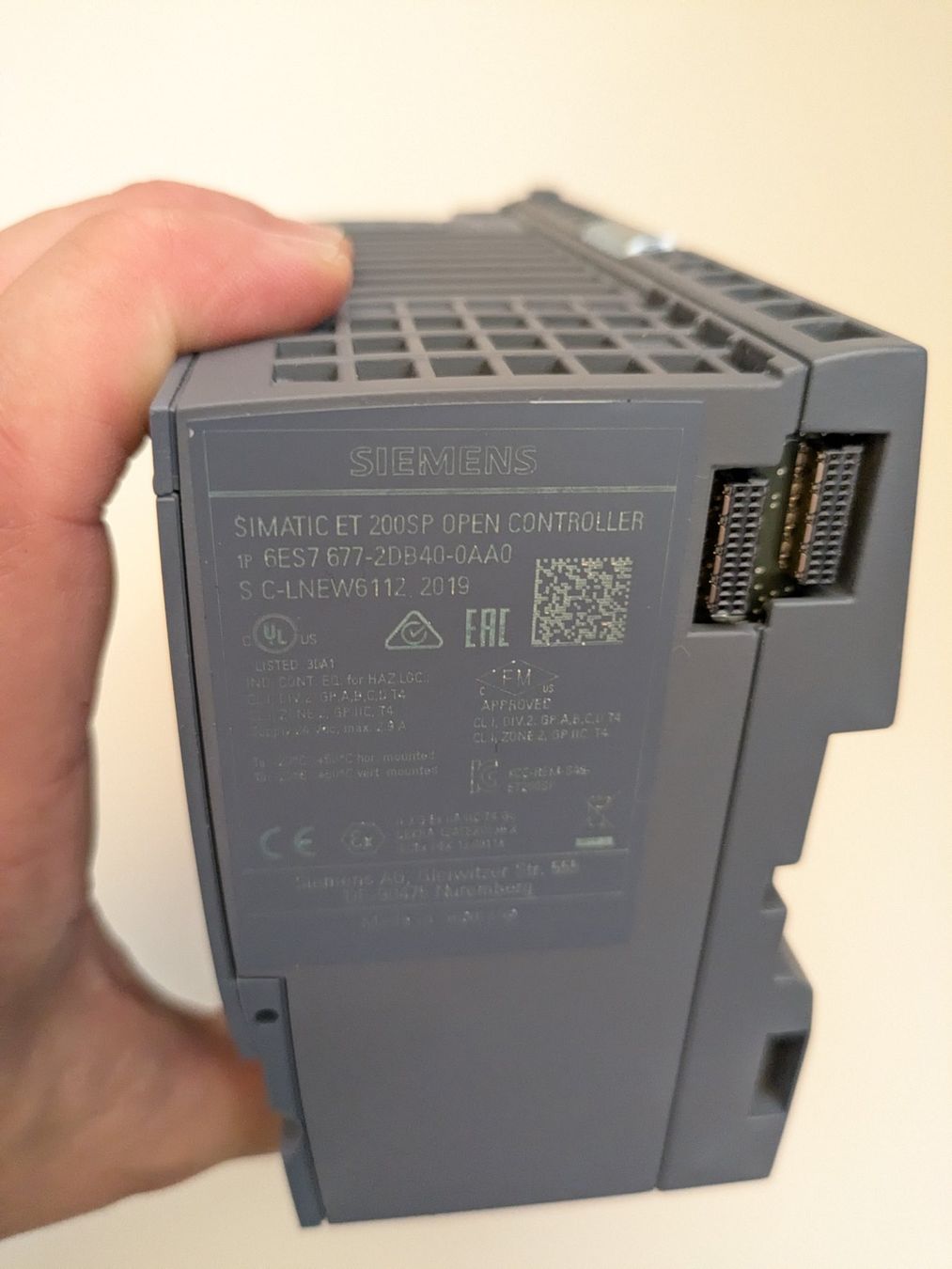 Siemens Steuerung: Siemens SIMATIC ET 200SP controller, 6ES7 677-2DB40-0AA0 – Gebraucht aus Sugiez von dbm_7l29 6