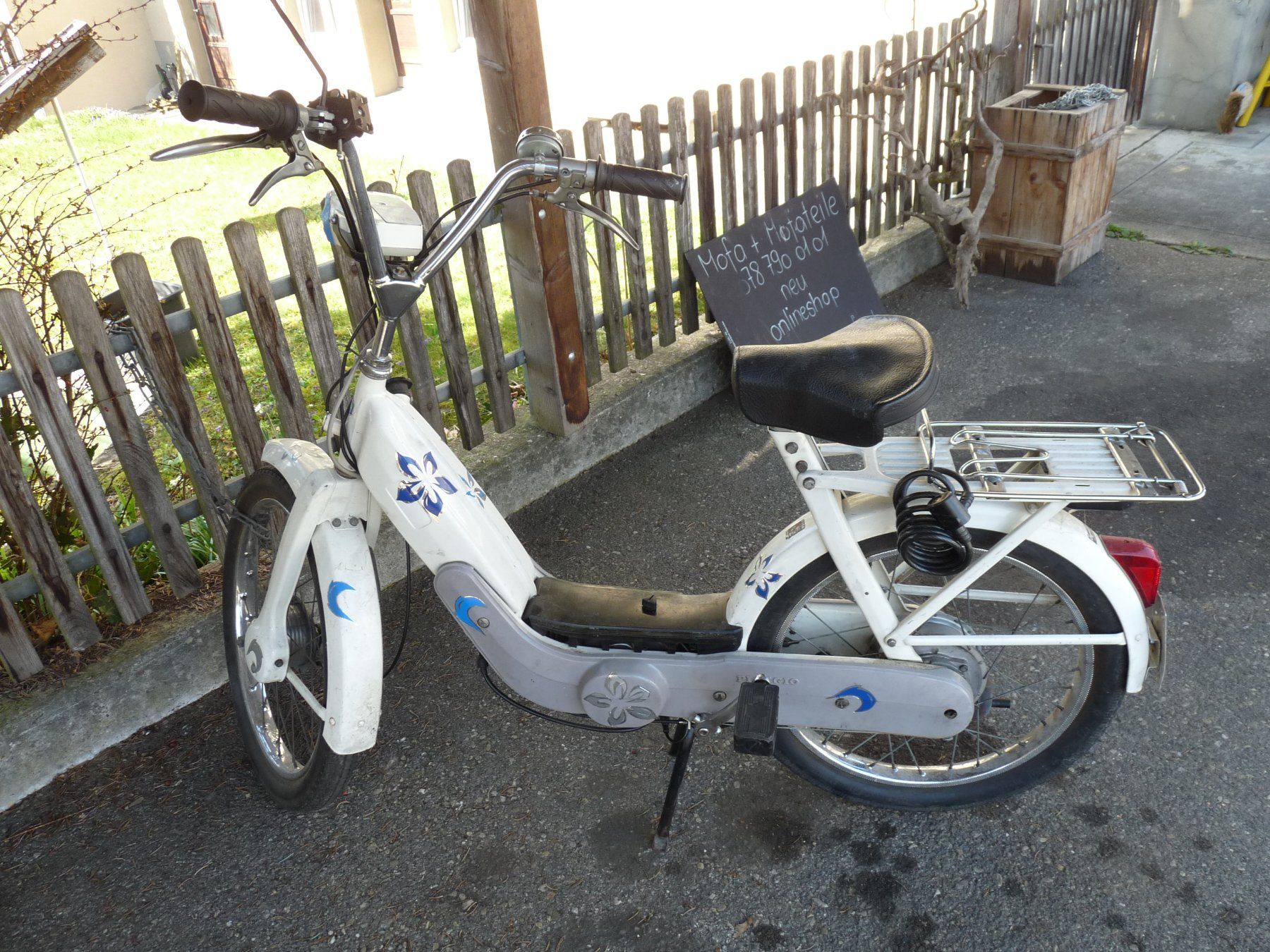 Piaggio Mofas: Piaggio Ciao CH 7075, C7E 1T1 108 508 – Gebraucht aus huttwil von Pakora