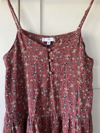 Robe à bretelles imprimé floral 