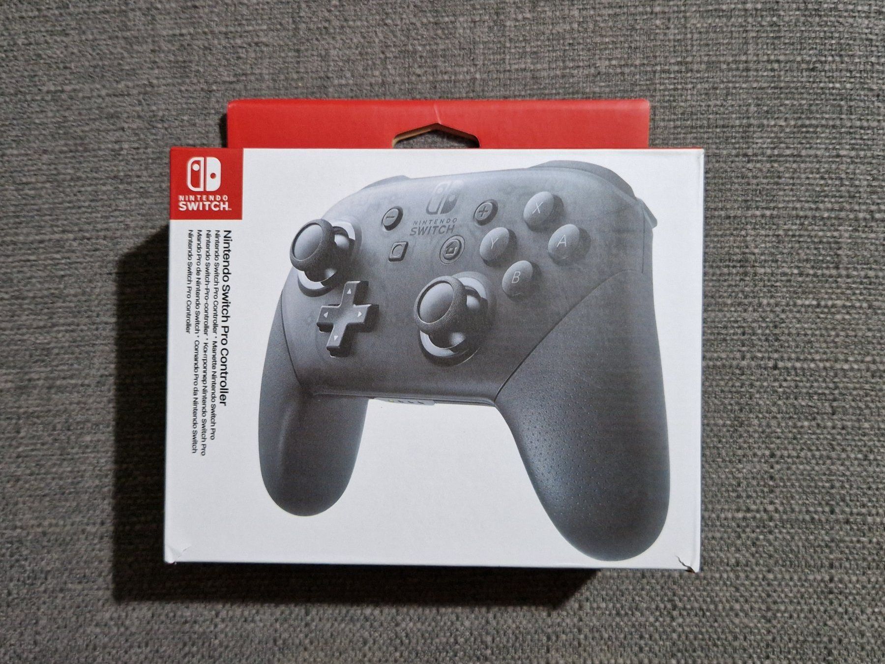 Nintendo Controller: Original NINTENDO Switch Pro Controller (fabrikneu, OVP) – Neu und originalverpackt aus Uster von