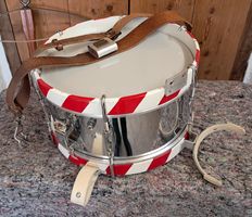 HISTORISCHE ALTE  SACHER - TROMMEL AUS BASEL + BANDALIER
