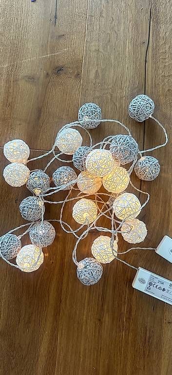 Ghirlande e barre luminose: 2 Ikea Lichterketten – Usato da Auenstein venduto da Crufi 1
