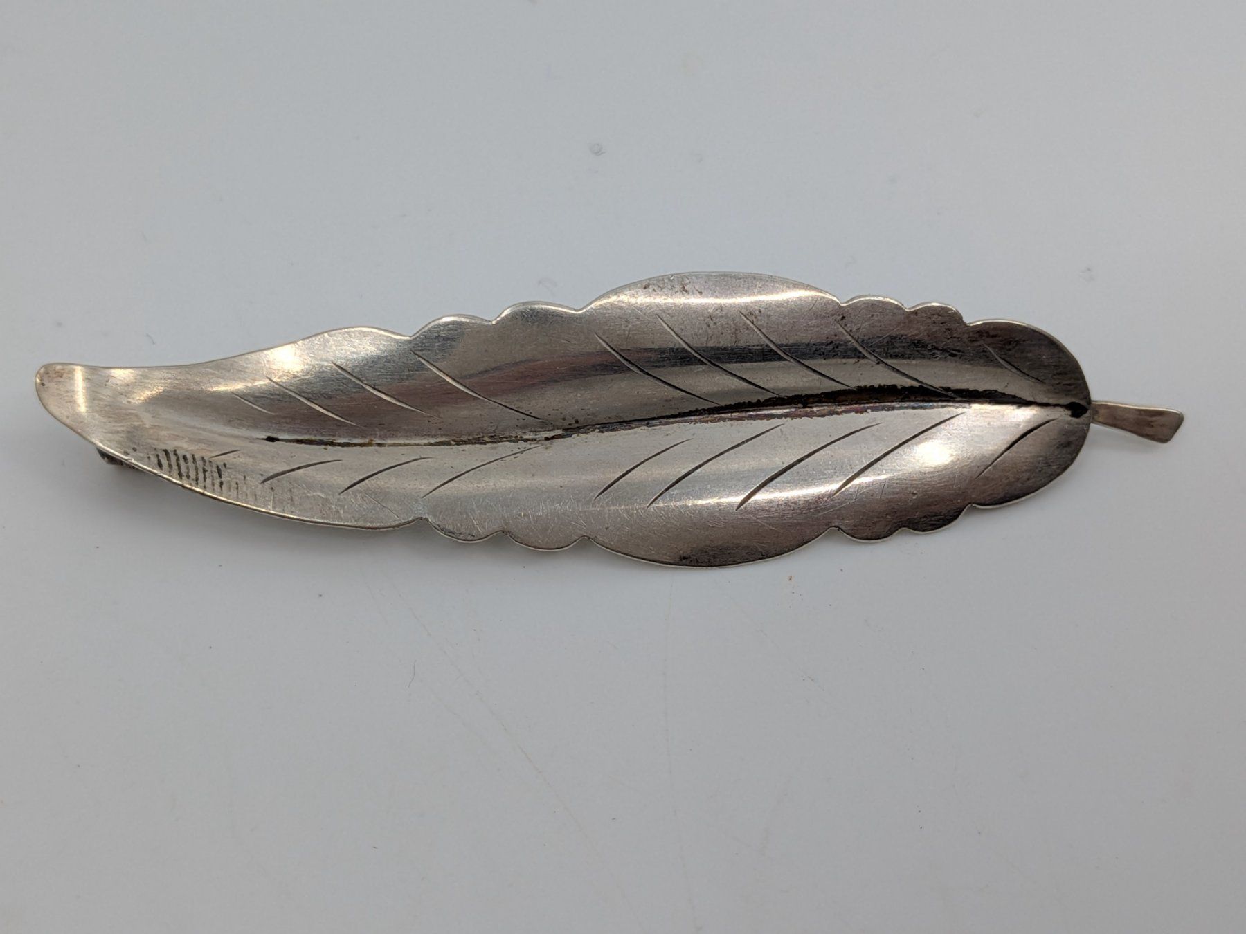 Spille & Fermagli: Blatt Brosche Silber 800 Handarbeit – Usato da Emmen venduto da magelan