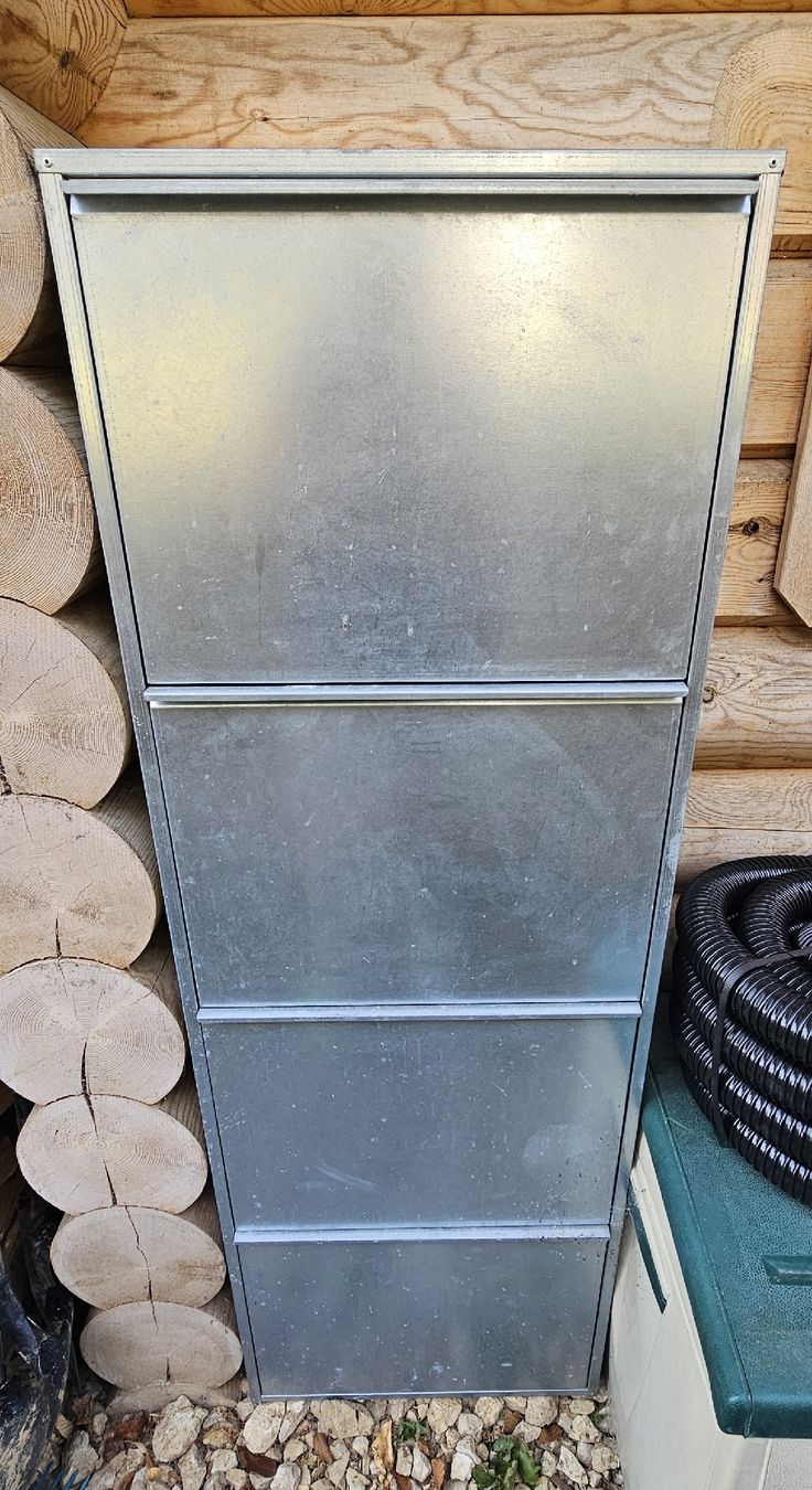 Armadi: Metall schuhschrank  – Usato da Unterramsern venduto da M4ren