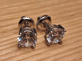 Klassische Ohrstecker Sterling Silber 925 Moissanit 1.7 ct.