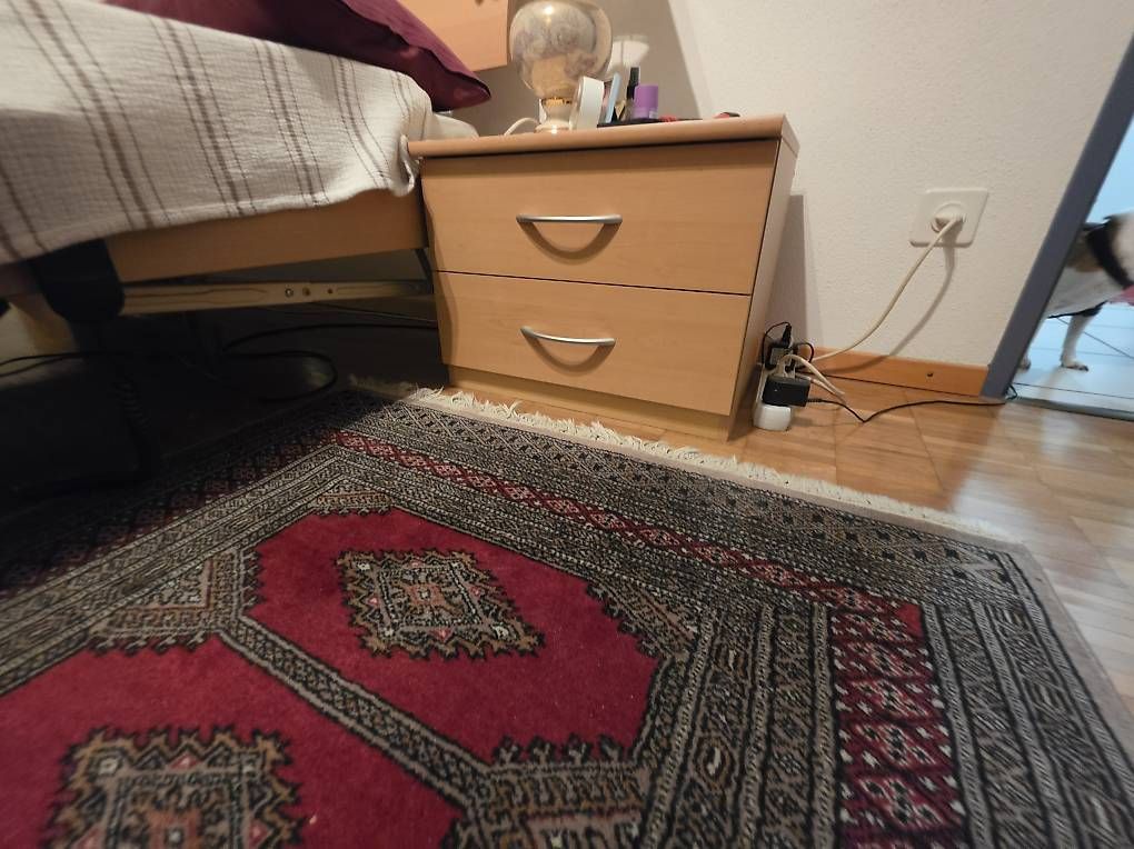 Letti: Camera da letto  – Usato da Savosa venduto da EverP