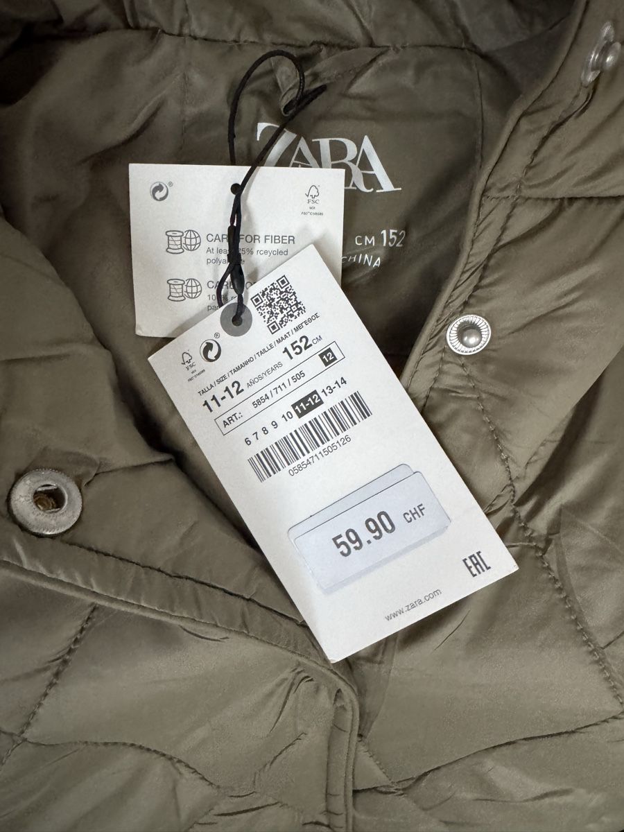Zara Giacche & Cappotti: Zara Girl Gr.152 Neu – Nuovo e nell'imballaggio originale da Muri b. Bern venduto da Winter2021