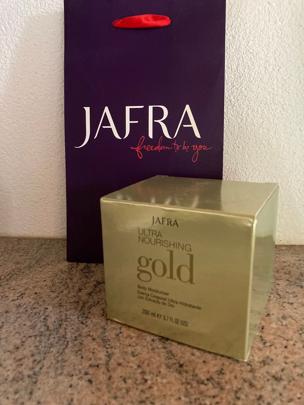 Idratazione: JAFRA Gold Körpercreme mit Hyaluronsäure – Nuovo e nell'imballaggio originale da Dörflingen venduto da rudis-55 1