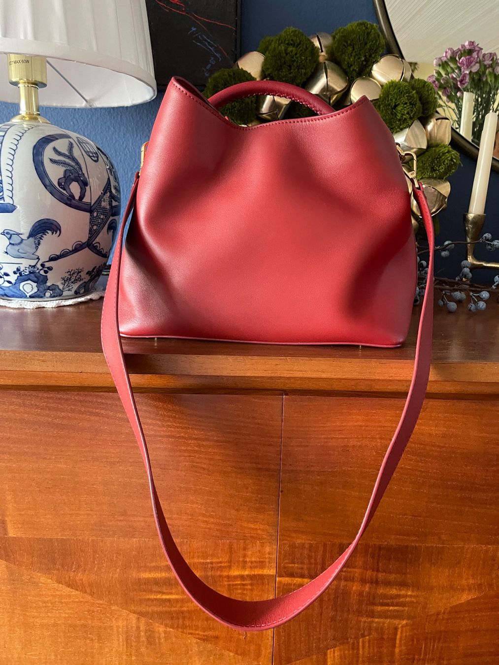 Taschen für Damen: ELLEME HANDTASCHE BORDEAUX – Neu (gemäss Beschreibung) aus Zürich von STYLEHAUS