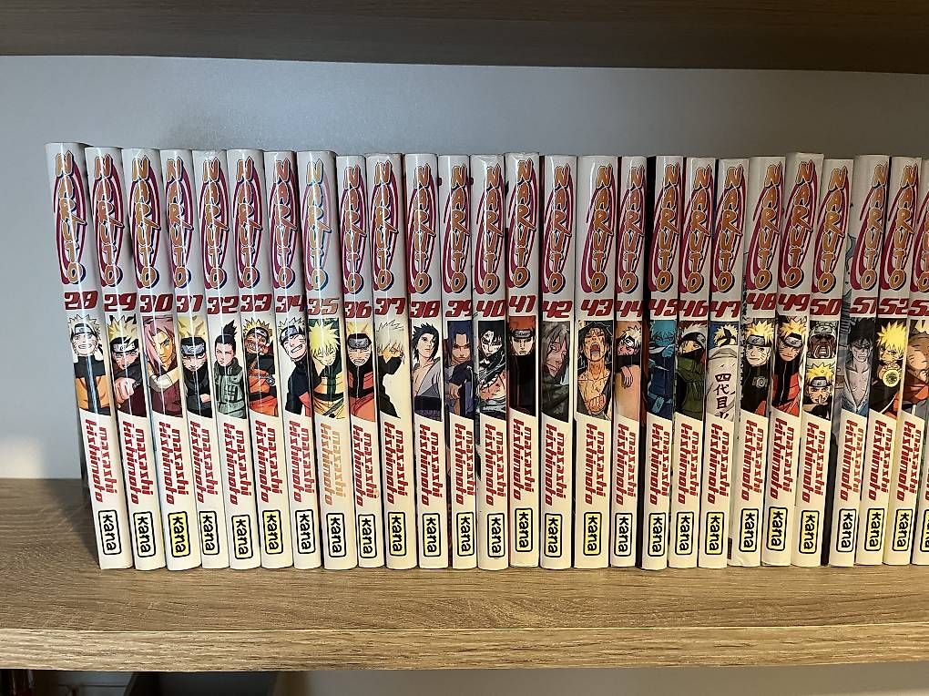 Fumetti: Tome Naruto Shippuden de 28 à 72 – Usato da Delémont venduto da nazdara