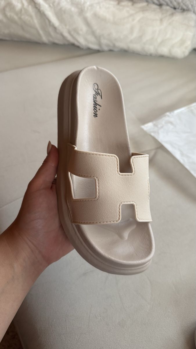Scarpe da donna: Sommer Sandalen – Nuovo e nell'imballaggio originale da Surcasti venduto da Lenkita 2