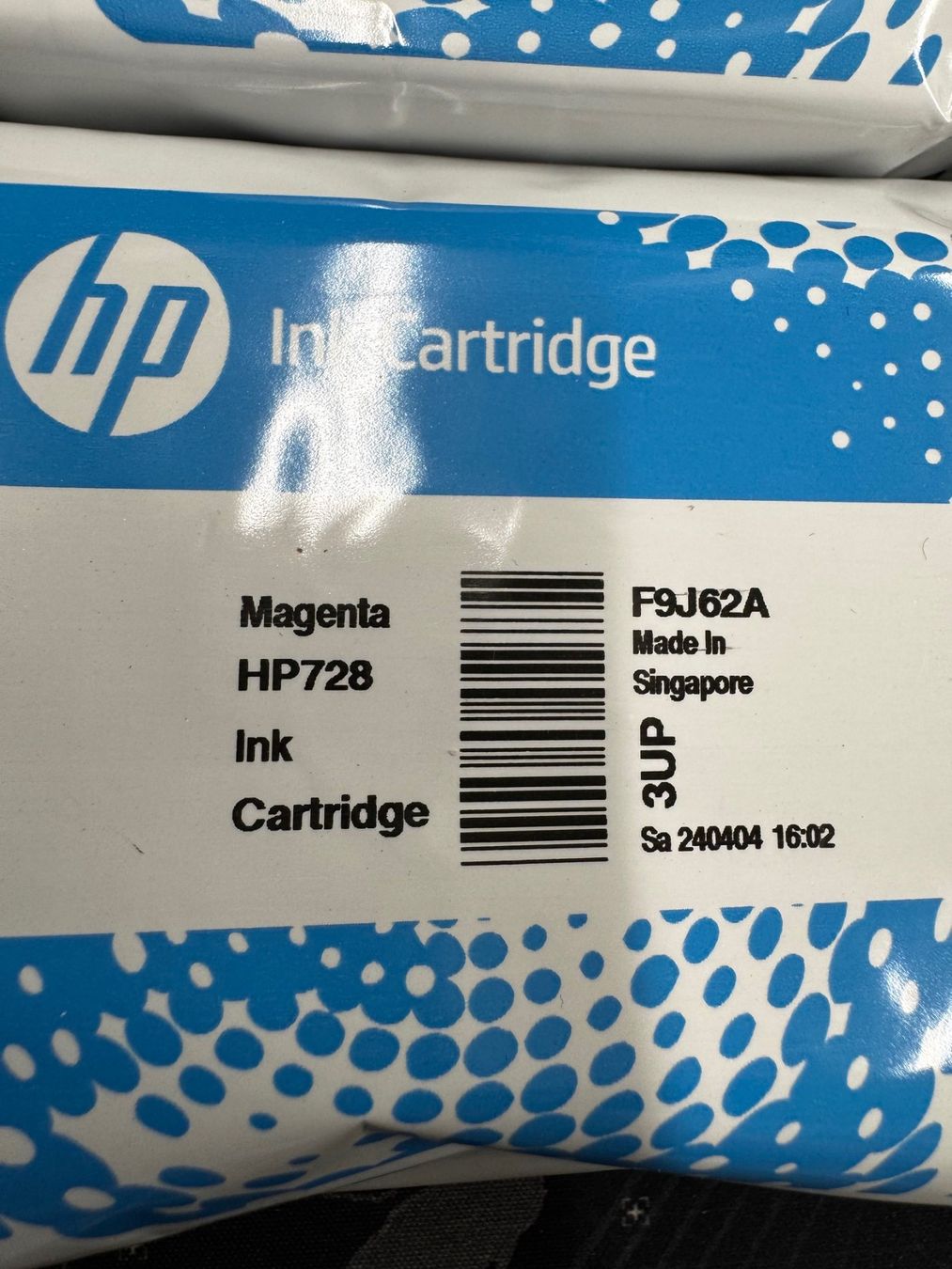 Hewlett Packard Druckerpatronen & Toner: HP 728 Patronen-Set_F9J61A_62A_63A_64A – Neu und originalverpackt aus Bürglen UR von Metallus 3