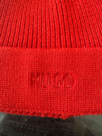 Hugo Boss Mütze Rot, Top Zustand!