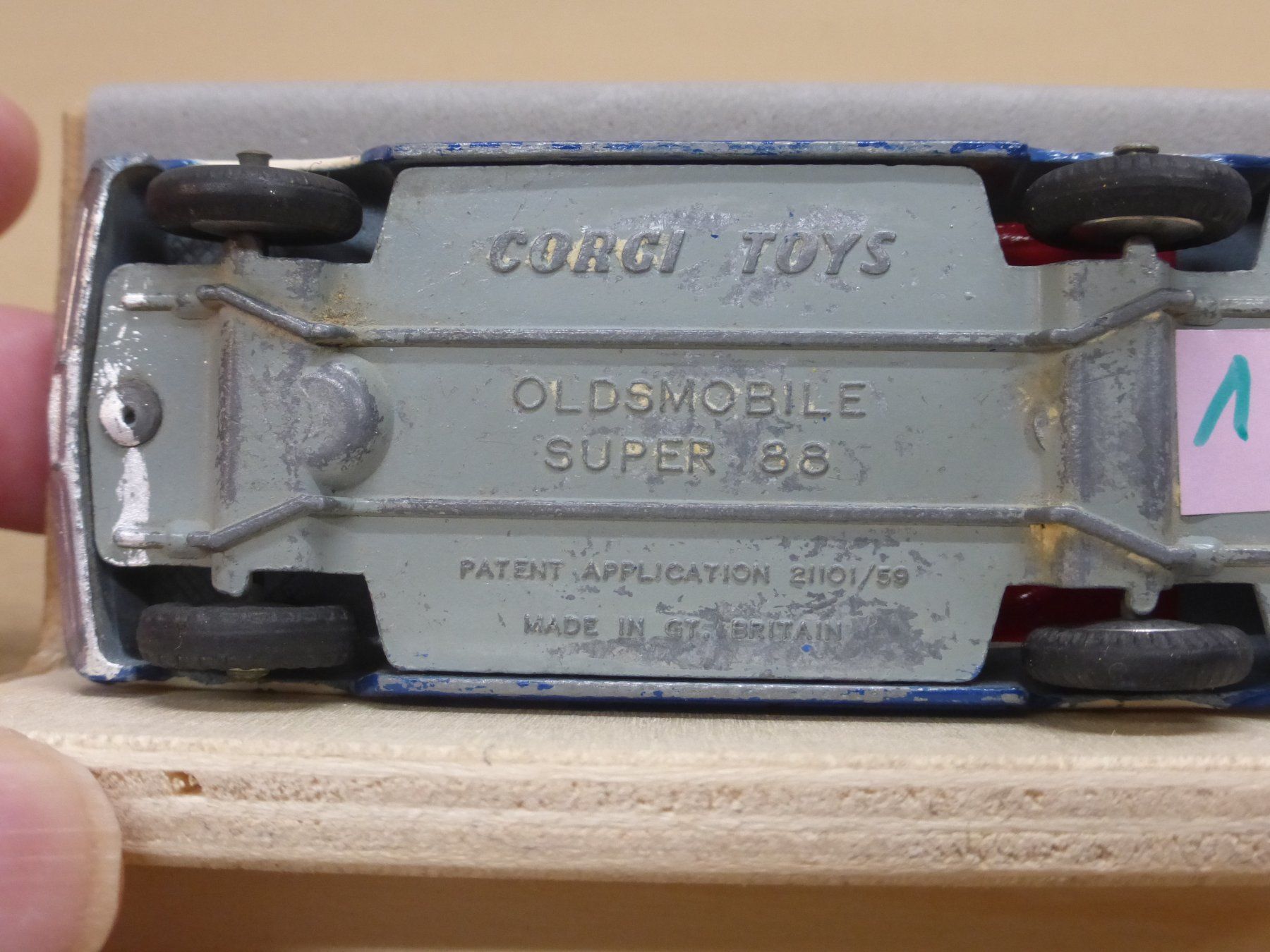 Corgi Toys Modellini d'auto: Modellauto Corgi Oldsmobile Super 88 blau – Usato da Gempen venduto da Smokie72 2