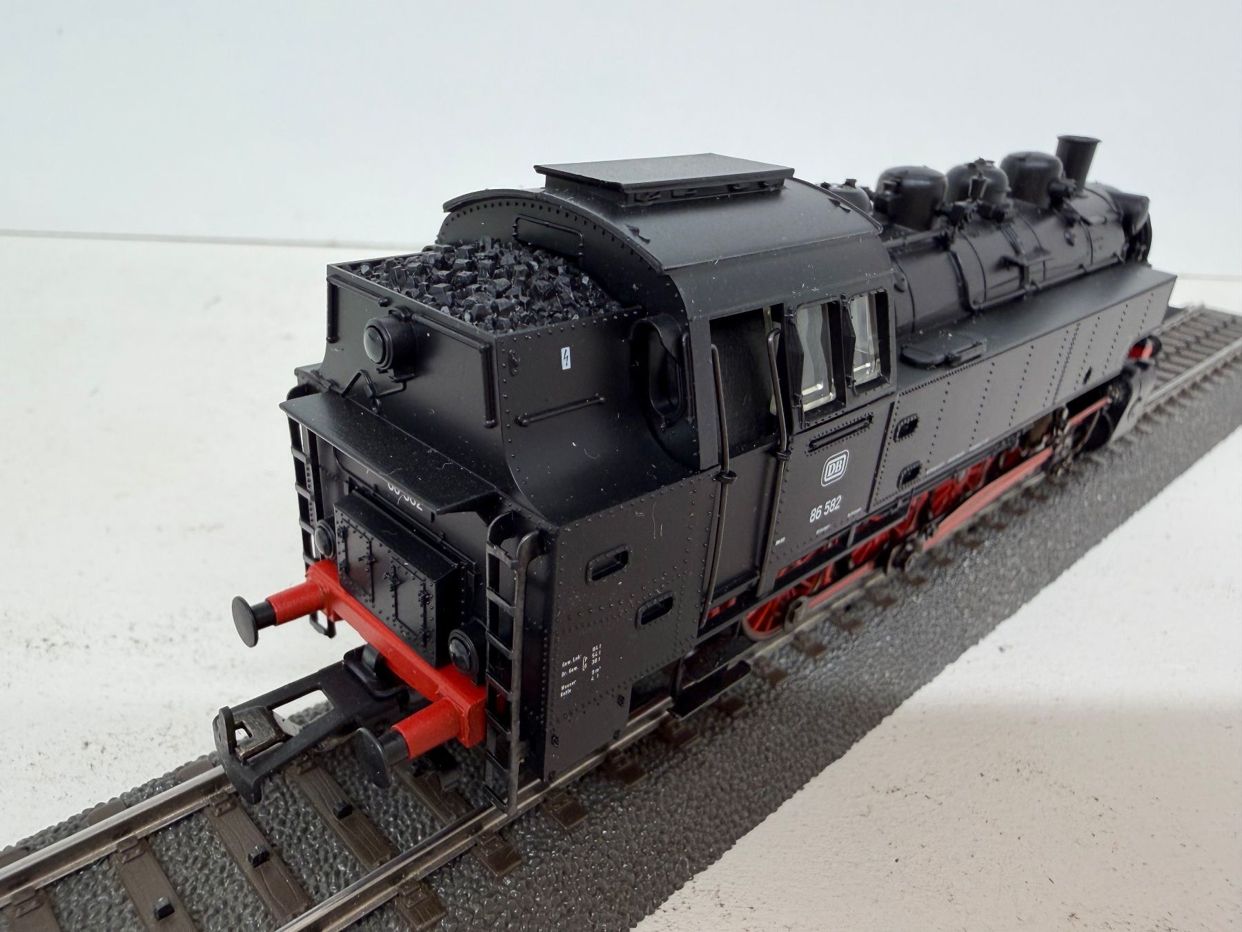 Märklin Modellini di ferrovie: Dampflok BR 86 582 DB / Digital / Ersatz OVP – Usato da Büsserach venduto da ModellbahnDepot 3