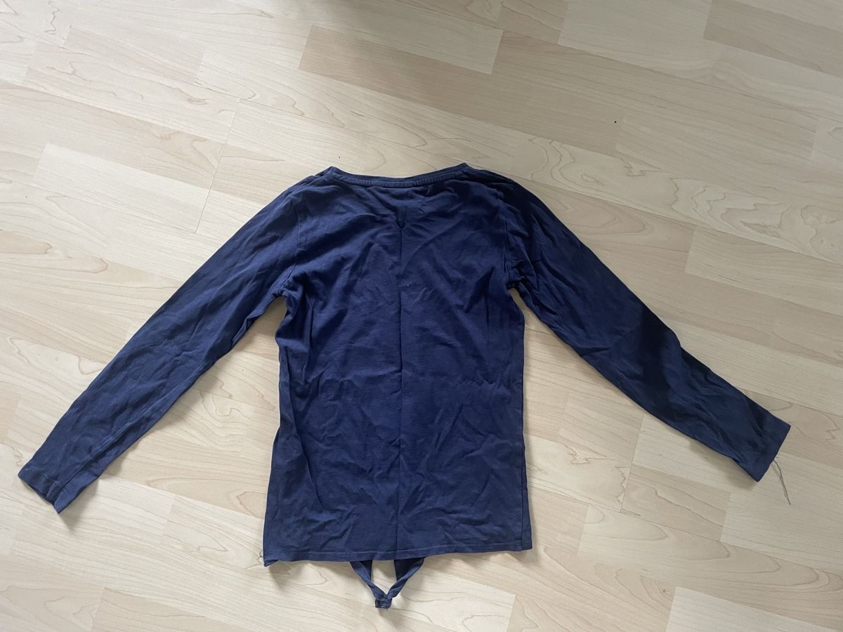 Camicette, T-shirt & Top: Shirt Spirit – Usato da Wil Sg venduto da mil_r9gx 2