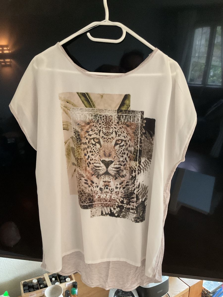 C&A T-shirt: Damen Shirt kurzarm, Gr L – Usato da Trimbach venduto da Lexli11