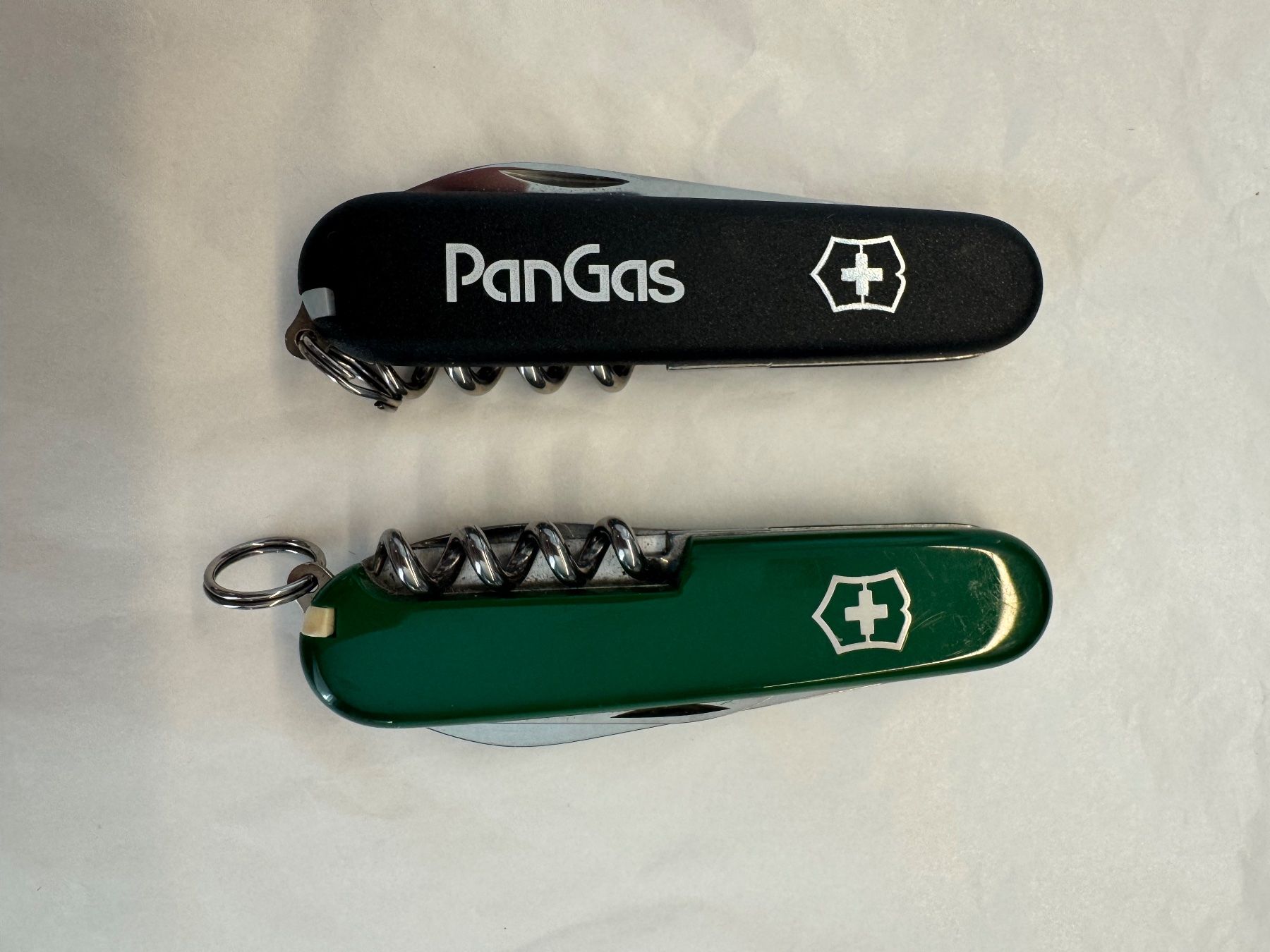 Victorinox Couteaux de poche: 2 Victorinox Taschenmesser – D'occasion à Kestenholz par Sackmesser67